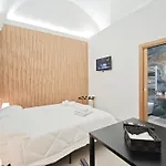 Garruba Apartman Bari